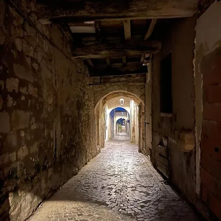 Mondesir The Little House And Its Bastide