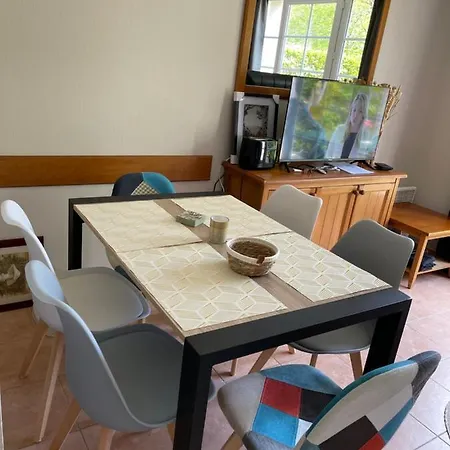 Casa de Férias Mondesir The Little House And Its Bastide Monflanquin