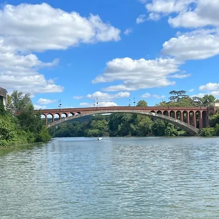 Mondesir The Little House And Its Bastide Nyaraló *